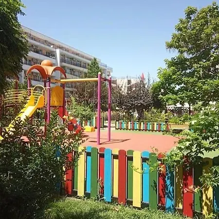 студио в затворен комплекс * Sunny Beach